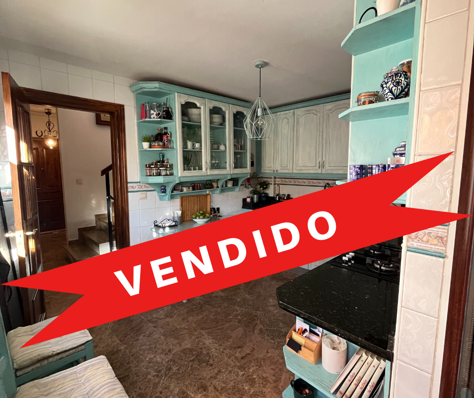 Chalet en venta En Huetor Vega